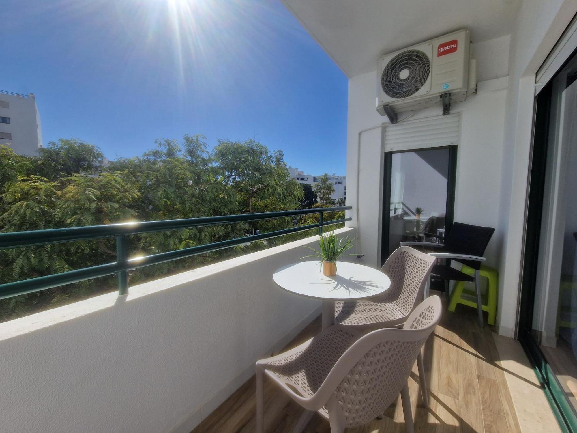 Avenida Mar 1 - Ar-Condicionado, Wifi E 200Mts Da Praia Quarteira Luaran gambar